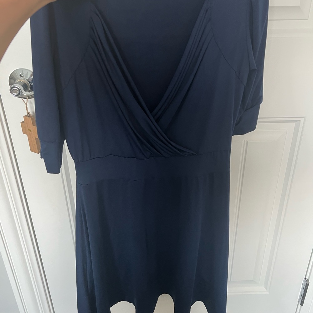Dress - Picture 6 of 6